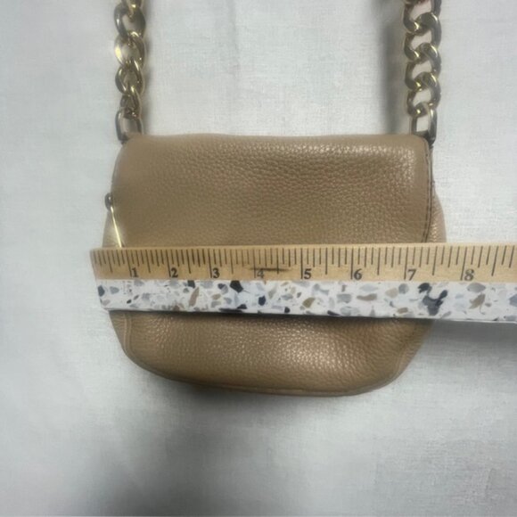 Michael Kors Bedford Tan Leather Flap Crossbody Bag - Adjustable Shoulder Strap - Picture 15 of 16